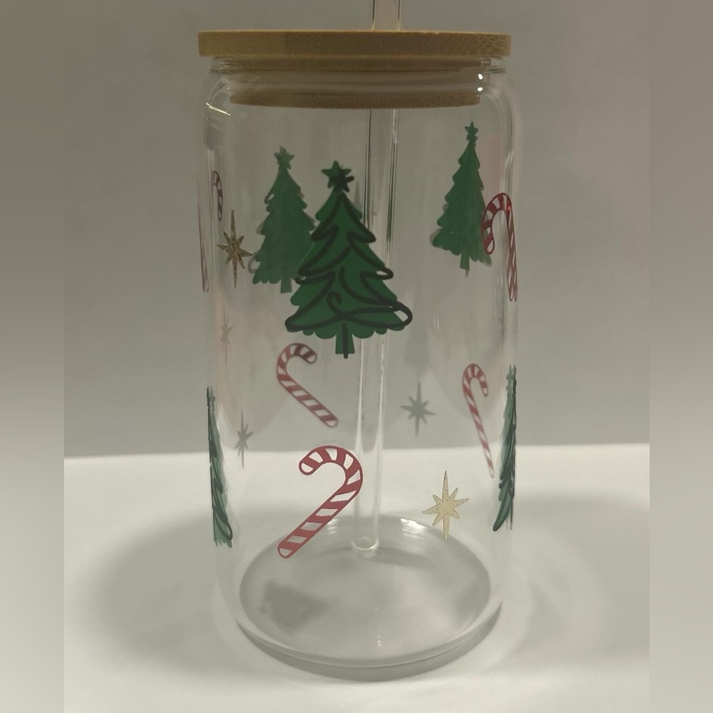 Christmas 16oz glass cups with wraps, Iced Coffee Glass Cup with Lid and Straw.